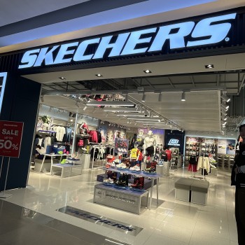 Skechers